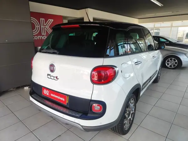 Fiat 500L 2013 - 7990 EUR, 194500 km - AUTO.MOTO.pt - 194500km - foto 9 de 33