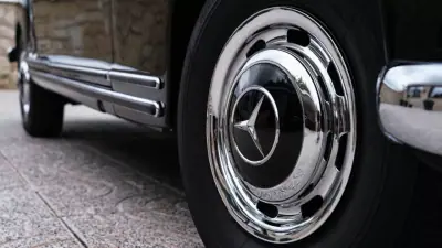 Mercedes-Benz GLS 350 1956 - 45000 EUR, 39000 km - AUTO.MOTO.pt - 39000km - foto 16 de 51