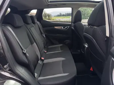 Nissan Qashqai 2018 - 17990 EUR, 156000 km - AUTO.MOTO.pt - 156000km - foto 33 de 36