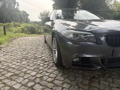 BMW 530 2013 - 16900 EUR, 230000 km - foto 2 de 12