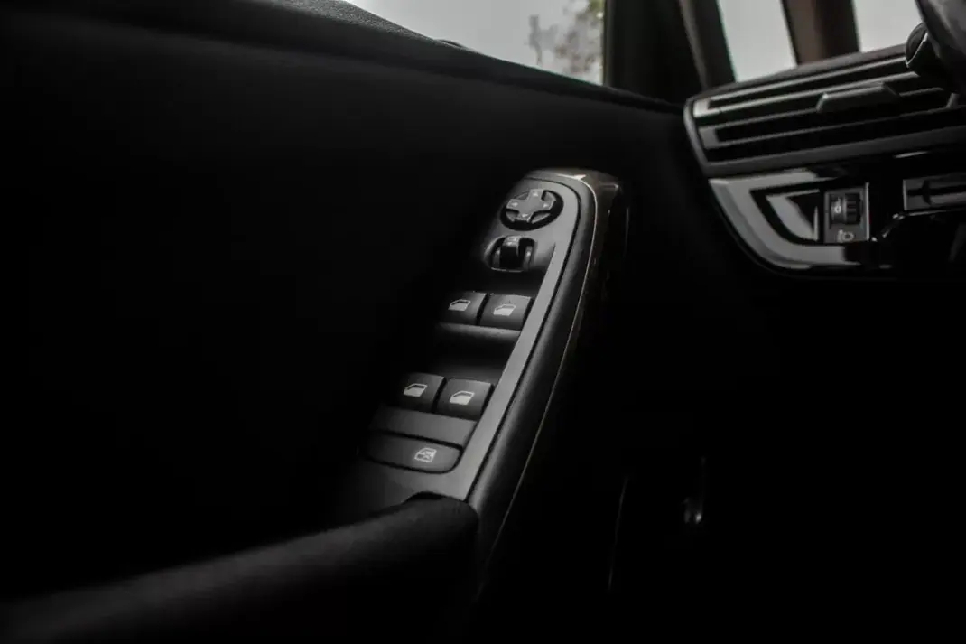 Citroën C4 Spacetourer 2019 - 10550 EUR, 304577 km - AUTO.MOTO.pt - 304577km - foto 20 de 45