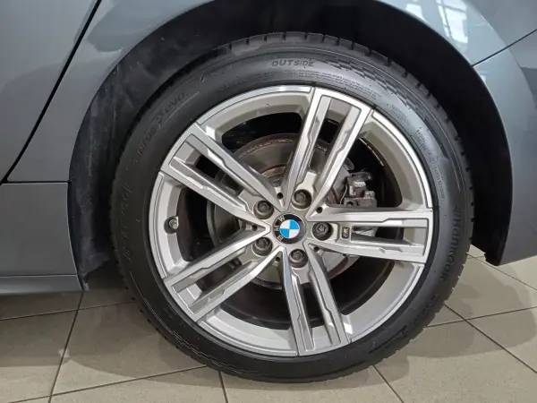 BMW 116 2021 - 23990 EUR, 130305 km - AUTO.MOTO.pt - 130305km - foto 15 de 15