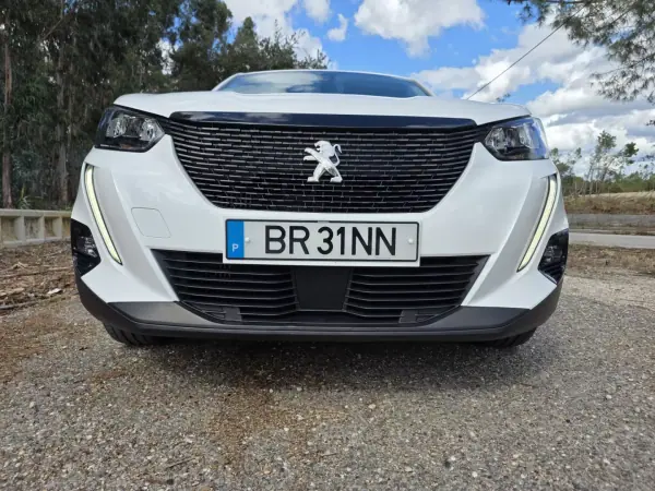 Peugeot 2008 2020 - 14900 EUR, 88064 km - 88064km - foto 38 de 56