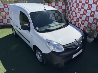 Renault Kangoo 1.5 DCi Business 2020 - 13490 EUR, 142280 km - AUTO.MOTO.pt - 142280km - foto 6 de 17