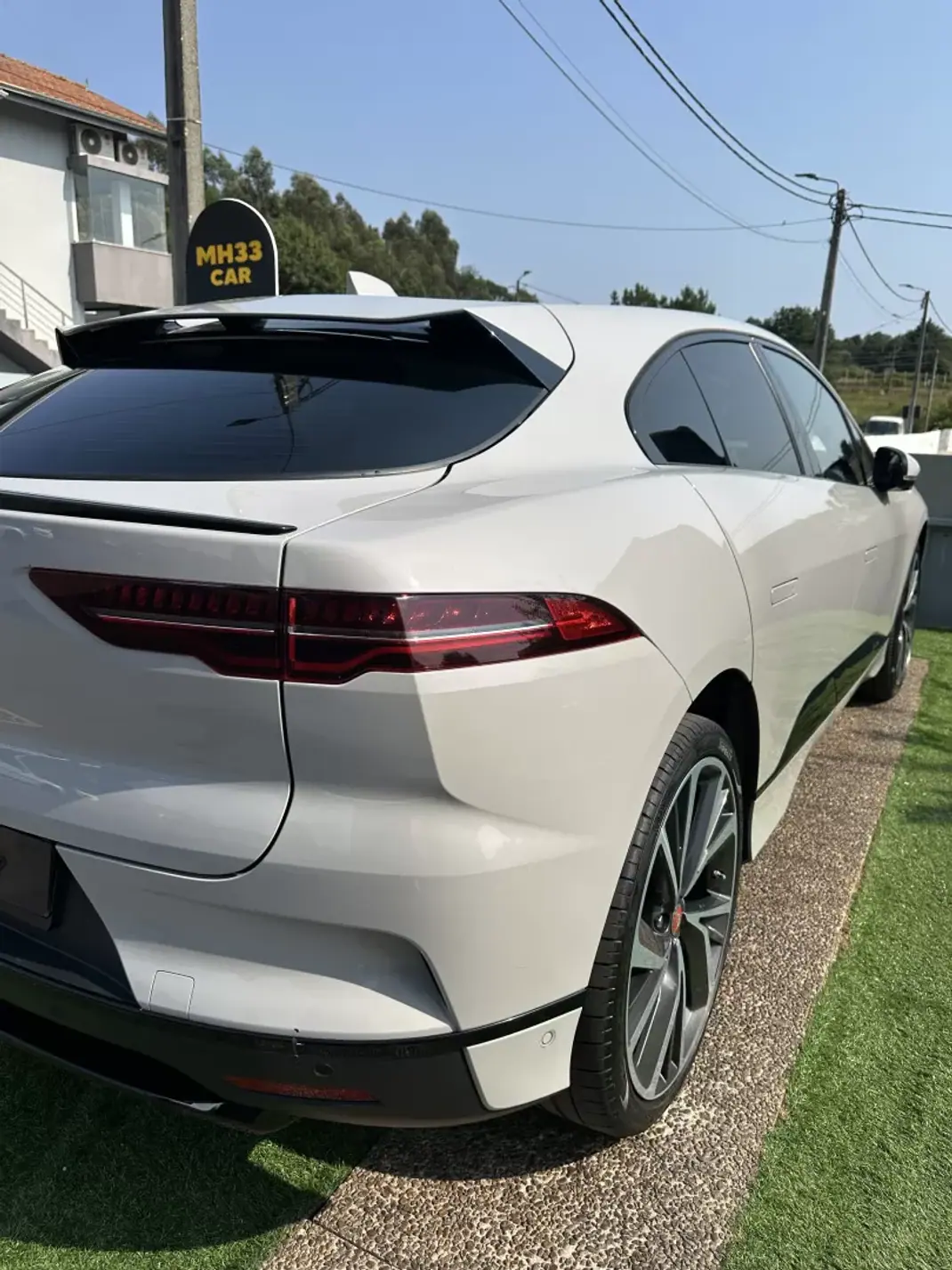 Jaguar I-Pace 2018 - 27900 EUR, 113000 km - 113000km - foto 14 de 59