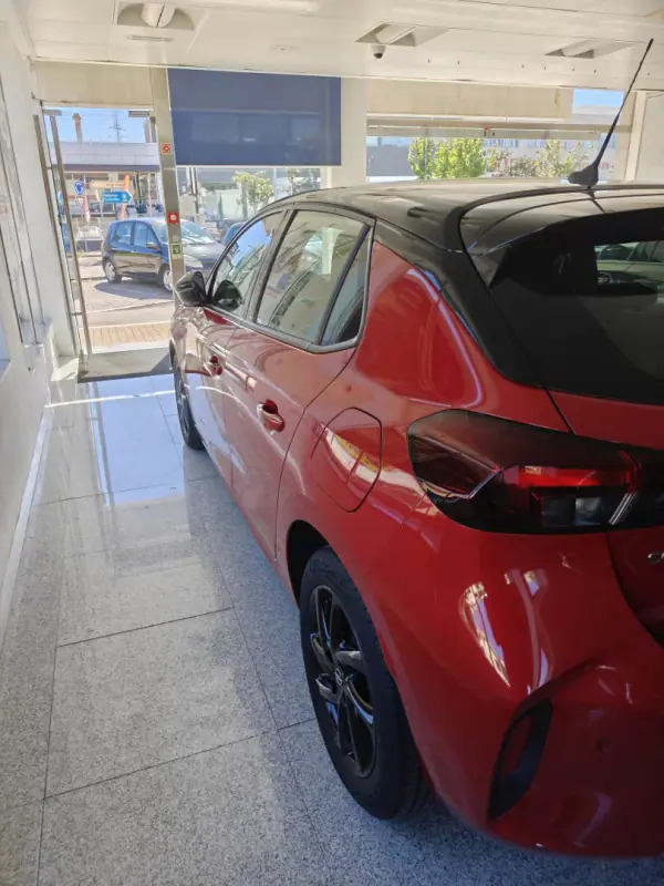 Opel Corsa 2021 — photo 2 of 20