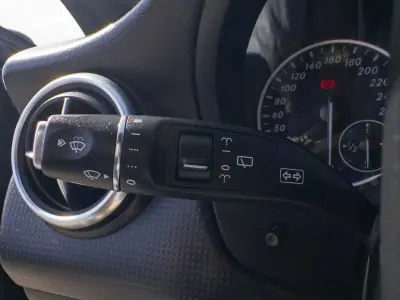Mercedes-Benz A 180 2015 - 14990 EUR, 163000 km - 163000km - foto 22 de 37