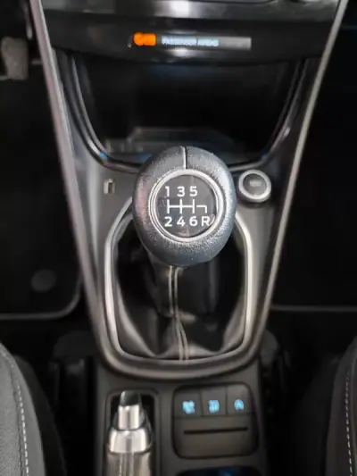 Ford Puma 2020 - 15950 EUR, 53950 km - AUTO.MOTO.pt - 53950km - foto 27 de 32