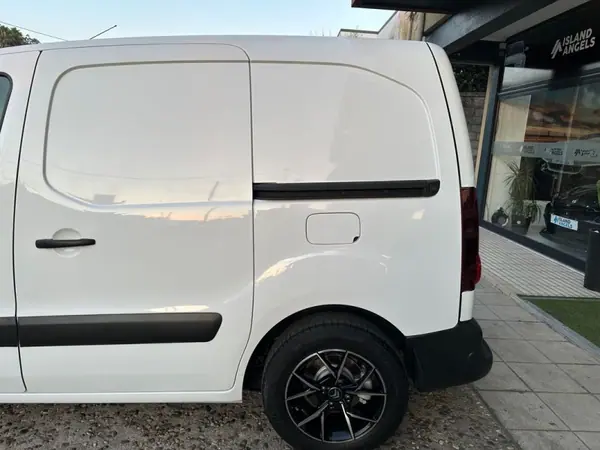 Citroën 1.6 HDI IVA Dedutível 2016 - 11500 EUR, 175000 km - AUTO.MOTO.pt - 175000km - foto 5 de 39