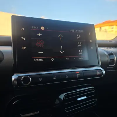 Citroën C4 Cactus 2019 - 11250 EUR, 145008 km - 145008km - foto 15 de 26