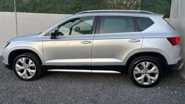 SEAT Ateca 2023 - 19400 EUR, 109000 km - AUTO.MOTO.pt - 109000km - foto 3 de 12
