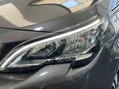 Peugeot 5008 2017 - 22500 EUR, 161123 km - AUTO.MOTO.pt - 161123km - foto 7 de 47