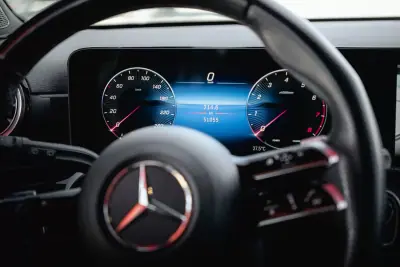 Mercedes-Benz A 200 2023 - 32400 EUR, 51000 km - AUTO.MOTO.pt - 51000km - foto 17 de 32