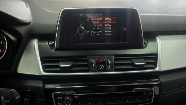 BMW 216 Active Tourer 2016 - 14890 EUR, 92637 km - AUTO.MOTO.pt - 92637km - foto 31 de 55