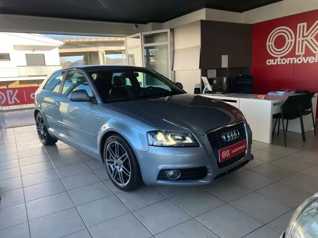 Audi A3 2010 - 12490 EUR, 259207 km - AUTO.MOTO.pt - 259207km - foto 3 de 33