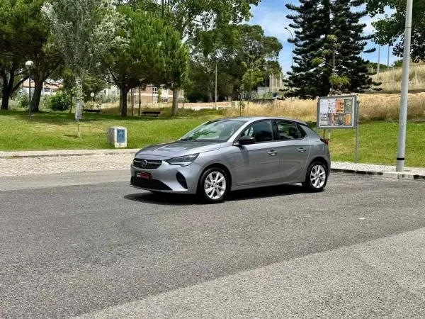 Opel Corsa 2021 - 12390 EUR, 90000 km - AUTO.MOTO.pt - 90000km - foto 38 de 43