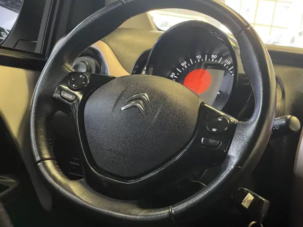 Citroën C1 2018 - 11990 EUR, 30000 km - AUTO.MOTO.pt - 30000km - foto 16 de 50