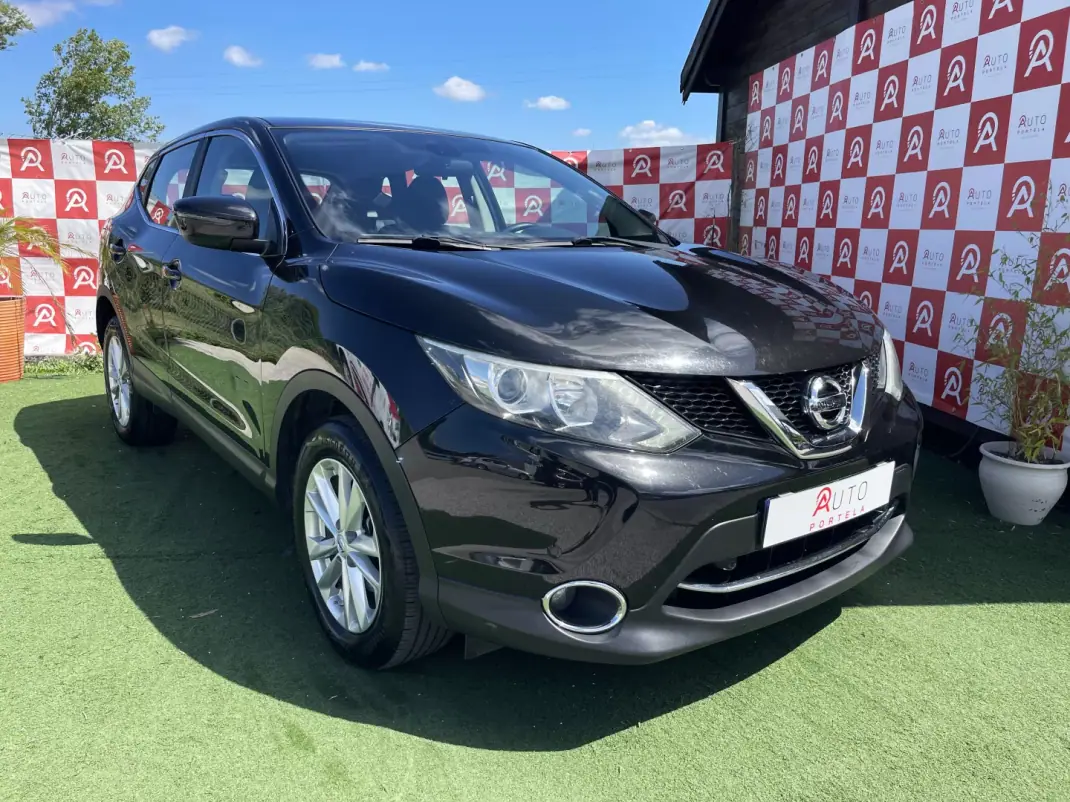 Nissan Qashqai 2015 - 13990 EUR, 144375 km - AUTO.MOTO.pt - 144375km - foto 1 de 18