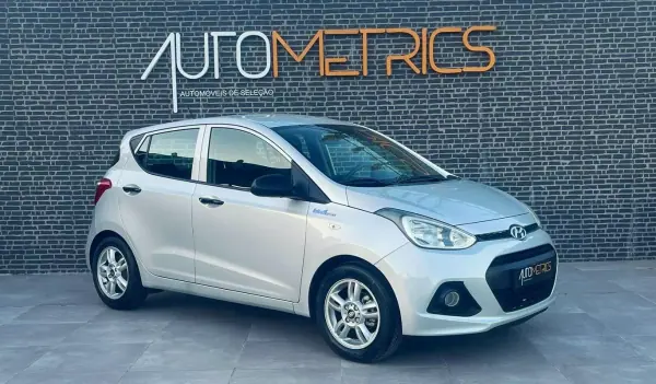Hyundai i10 2014 - 7500 EUR, 181000 km - AUTO.MOTO.pt - 181000km - foto 6 de 14