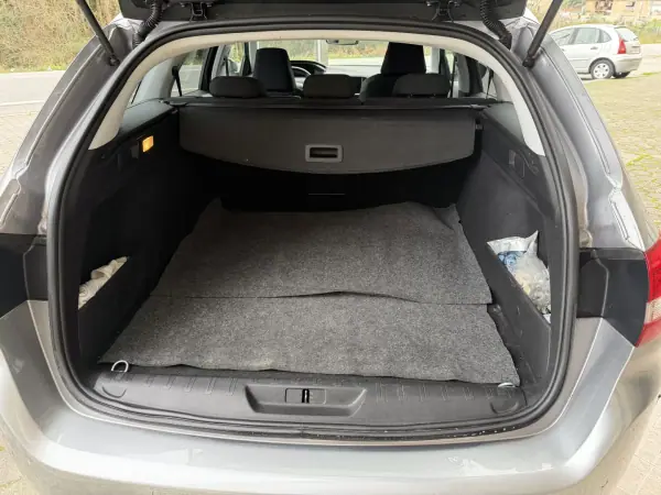 Peugeot 308 SW 2020 - 17900 EUR, 124000 km - AUTO.MOTO.pt - 124000km - foto 13 de 13
