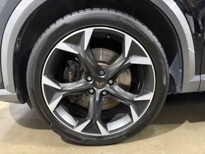 Cupra Formentor 2021 - 29900 EUR, 69200 km - AUTO.MOTO.pt - 69200km - foto 10 de 37