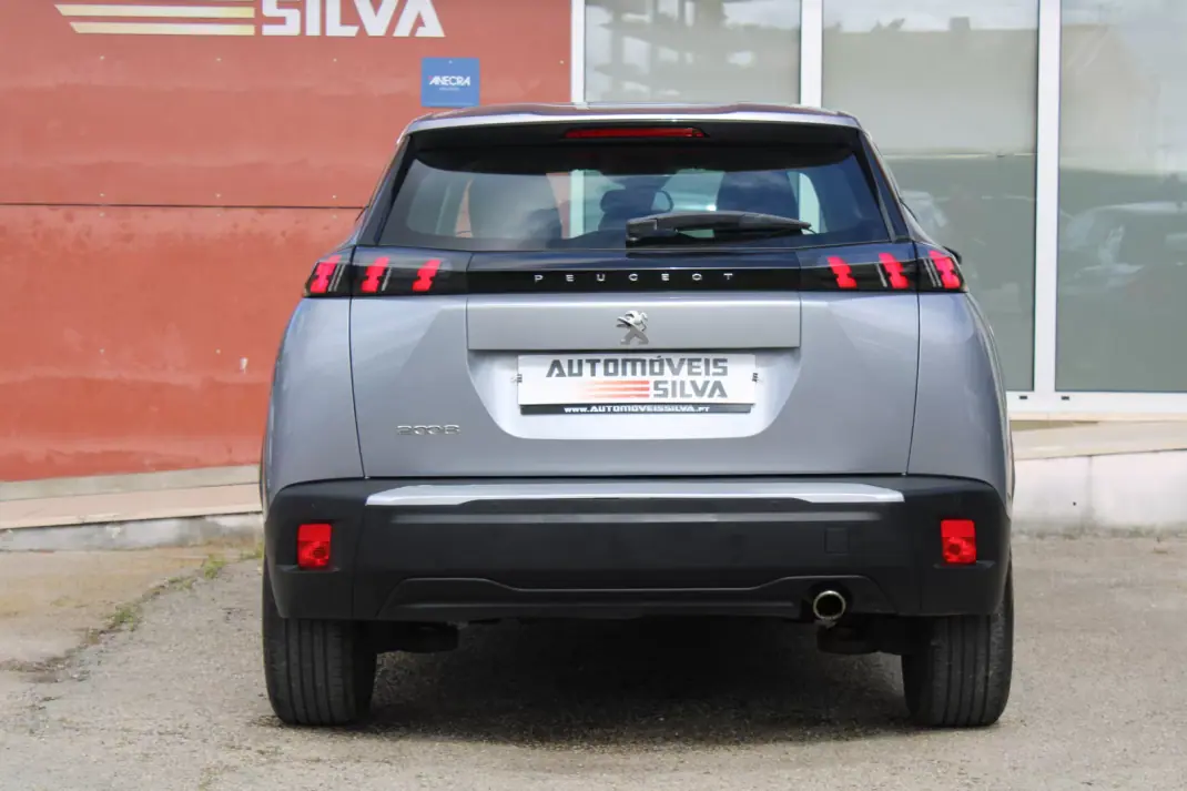 Peugeot 2008 2022 - 14990 EUR, 165000 km - AUTO.MOTO.pt - 165000km - foto 8 de 22