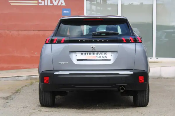 Peugeot 2008 2022 - 14990 EUR, 165000 km - AUTO.MOTO.pt - 165000km - foto 8 de 22