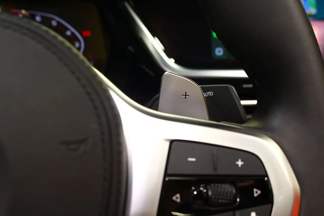 BMW Z4 2023 - 72500 EUR, 13000 km - AUTO.MOTO.pt - 13000km - foto 29 de 33