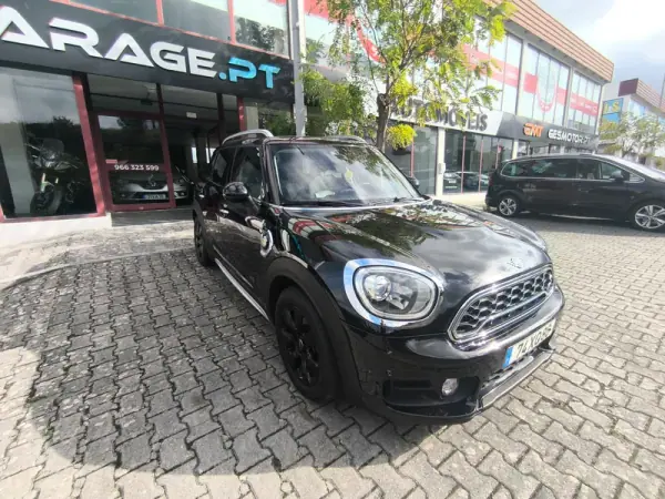 MINI Countryman 2019 - 21900 EUR, 121000 km - AUTO.MOTO.pt - 121000km - foto 3 de 14