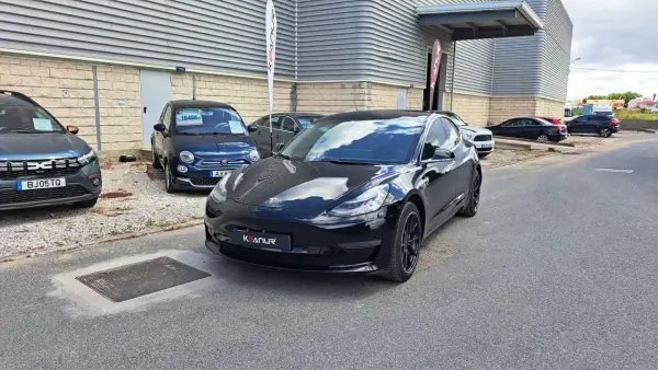 Tesla Model 3 2019 - 22500 EUR, 113000 km - AUTO.MOTO.pt - 113000km - foto 10 de 53
