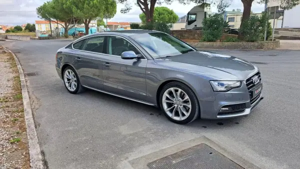Audi A5 Sportback 2016 - 22500 EUR, 159375 km - AUTO.MOTO.pt - 159375km - foto 18 de 56