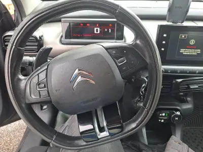 Citroën C4 Cactus 2015 - 7950 EUR, 177721 km - AUTO.MOTO.pt - 177721km - foto 8 de 17