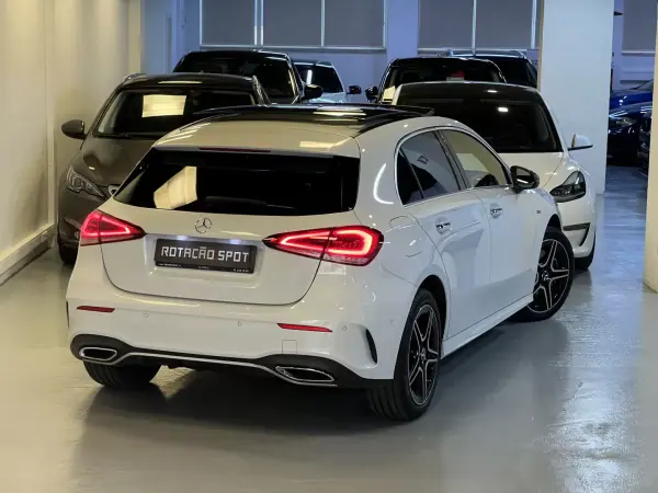 Mercedes-Benz A 250 2021 — foto 3 de 51