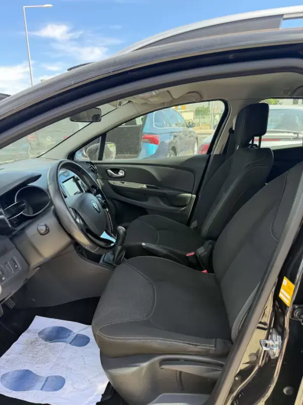 Renault Clio Sport Tourer 1.5 dCi Limited 2016 Diesel