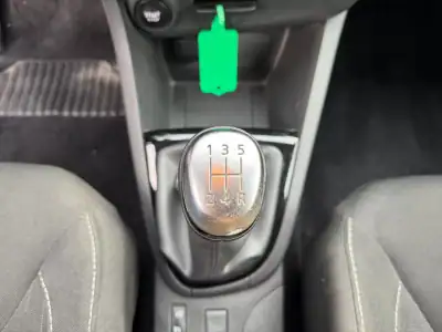 Renault Clio Sport Tourer 2019 - 12900 EUR, 191876 km - AUTO.MOTO.pt - 191876km - foto 14 de 18