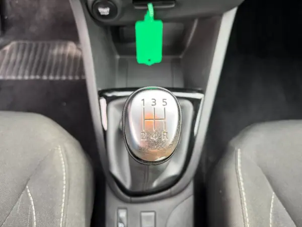 Renault Clio Sport Tourer 2019 - 11900 EUR, 191876 km - AUTO.MOTO.pt - 191876km - foto 14 de 18