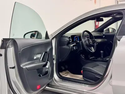 Mercedes-Benz CLA 180 2020 - 19950 EUR, 124000 km - AUTO.MOTO.pt - 124000km - foto 18 de 54