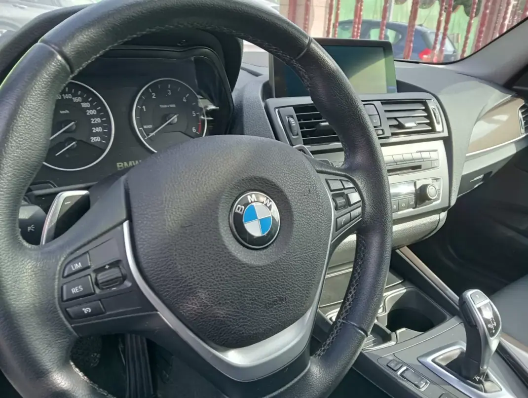 BMW 220 2014 - 19900 EUR, 130000 km - AUTO.MOTO.pt - 130000km - foto 15 de 28