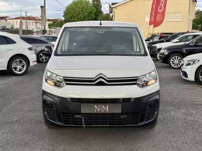 Citroën 2021 - 16500 EUR, 52000 km - AUTO.MOTO.pt - 52000km - foto 8 de 21