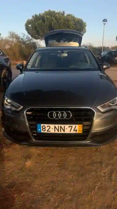 Audi A3 Sportback 2013 - 10490 EUR, 173000 km - AUTO.MOTO.pt - 173000km - foto 3 de 13