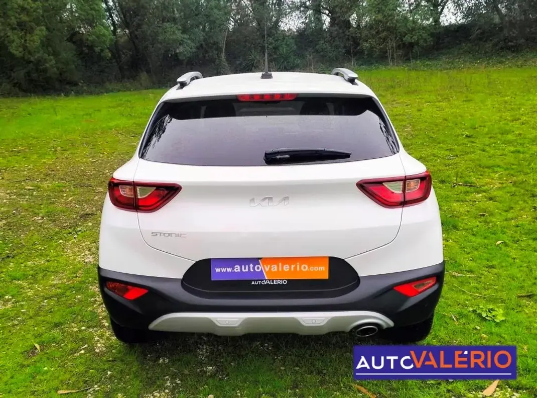 Kia Stonic 2024 - 17950 EUR, 41486 km - 41486km - foto 4 de 25