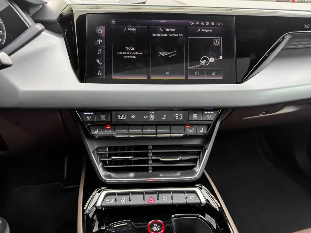 Audi e-tron GT 2022 - 58500 EUR, 86000 km - 86000km - foto 25 de 36