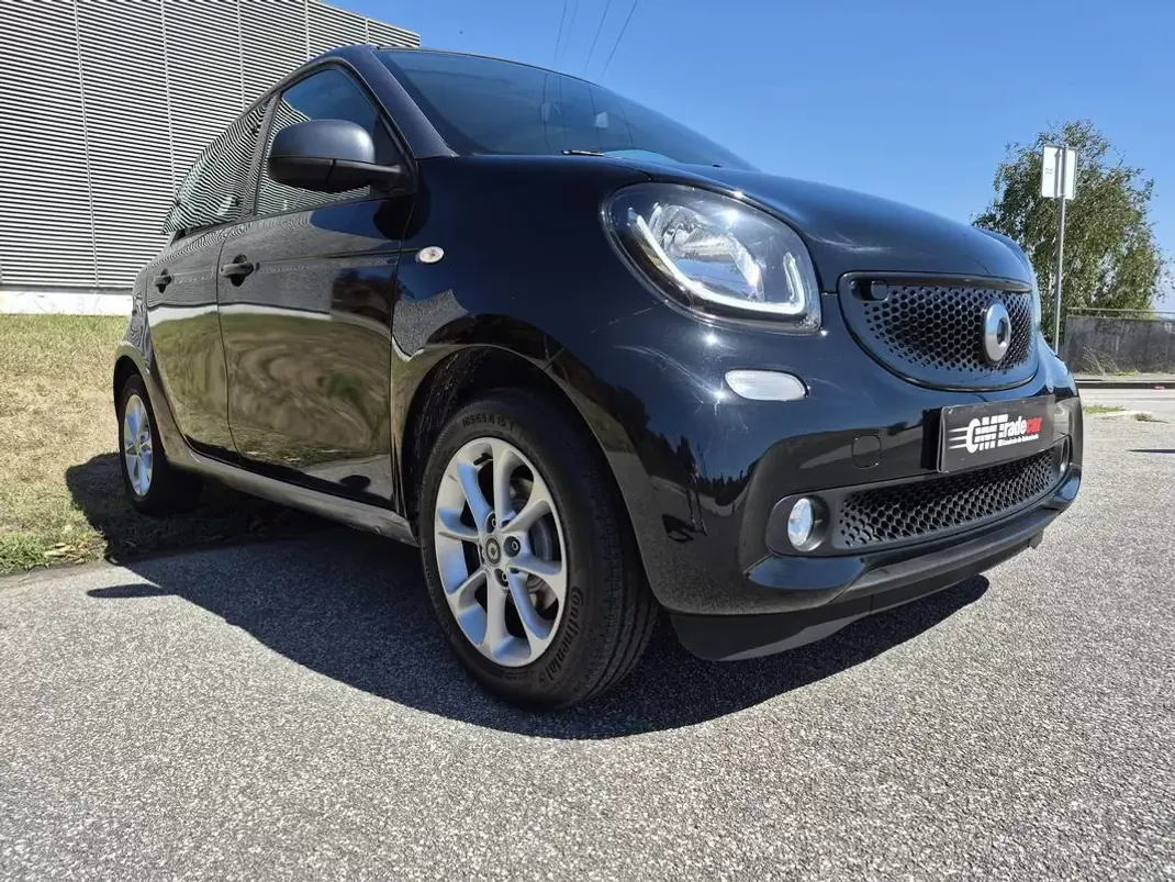 Smart ForFour 2016 - 9999 EUR, 65181 km - 65181km - foto 5 de 29
