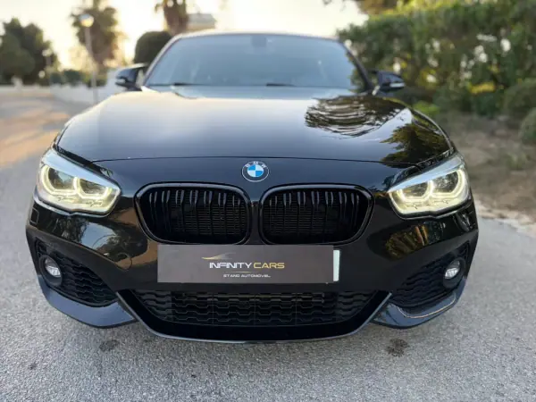 BMW 118 2018 - 17999 EUR, 160000 km - AUTO.MOTO.pt - 160000km - foto 2 de 17