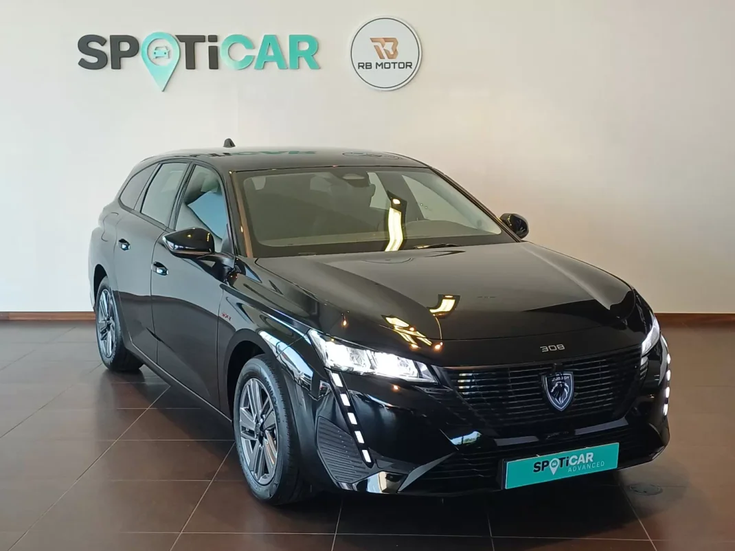 Peugeot 308 SW 2025 - 29750 EUR, 5900 km - AUTO.MOTO.pt - 5900km - foto 18 de 26