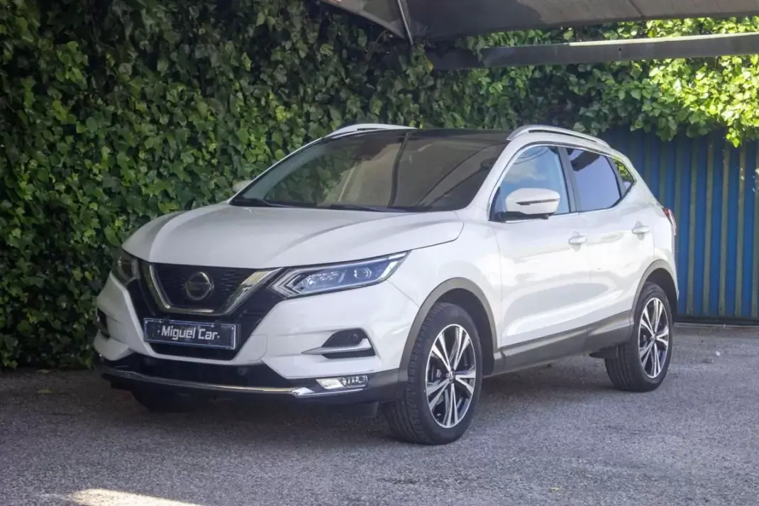 Nissan Qashqai 2019 - 16900 EUR, 84000 km - AUTO.MOTO.pt - 84000km - foto 3 de 18