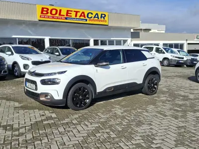 Citroën C4 Cactus 2019 - 15500 EUR, 56000 km - AUTO.MOTO.pt - 56000km - foto 2 de 26