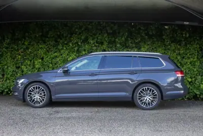 Volkswagen Passat Variant 2019 - 17900 EUR, 229000 km - AUTO.MOTO.pt - 229000km - foto 7 de 17