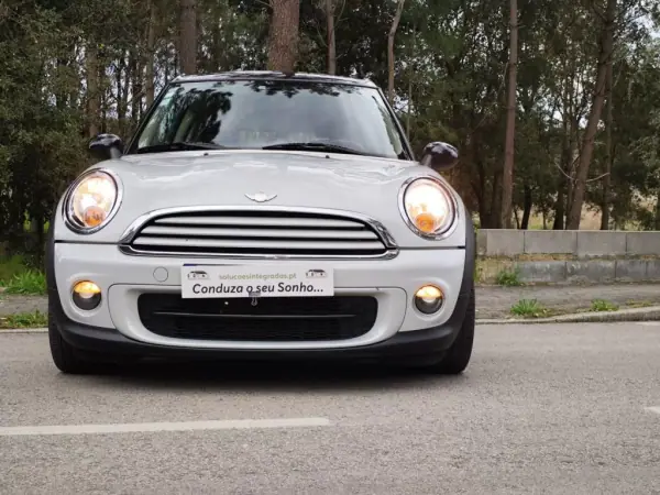 MINI Clubman 2011 - 7500 EUR, 293000 km - AUTO.MOTO.pt - 293000km - foto 37 de 65