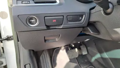 Peugeot 508 RXH 2012 - 8900 EUR, 236877 km - AUTO.MOTO.pt - 236877km - foto 27 de 33